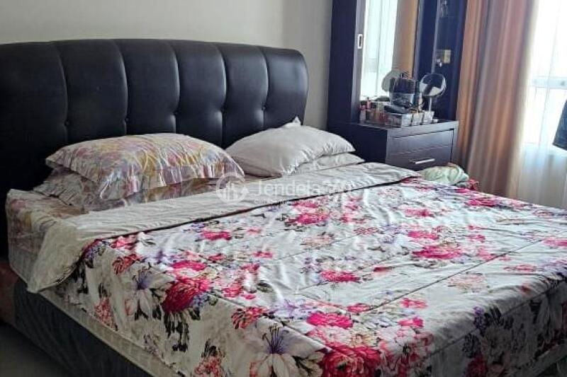 Bedroom Comfortable 2BR Apartment at Essence Darmawangsa Apartment Tower Eminence 1