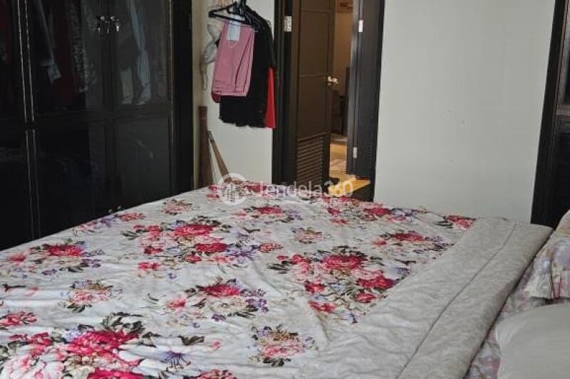 Bedroom Comfortable 2BR Apartment at Essence Darmawangsa Apartment Tower Eminence 1