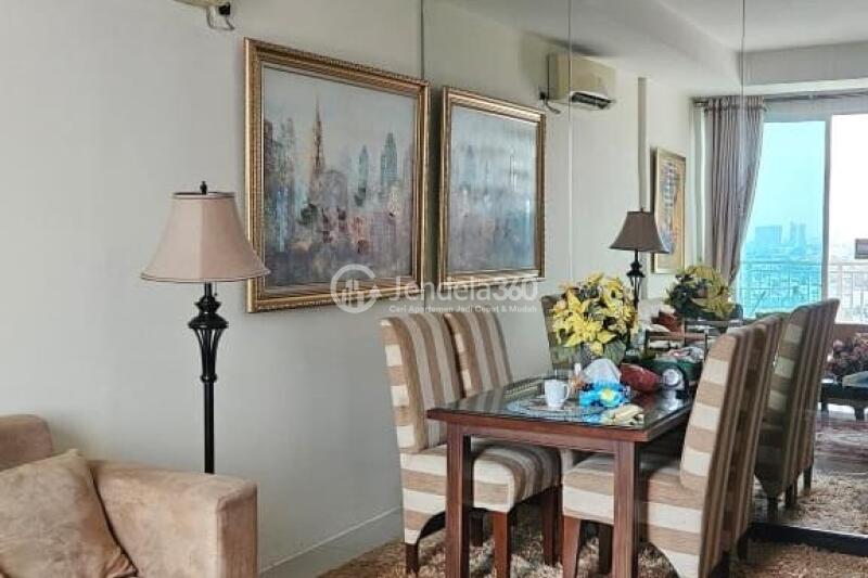 Dining Room Comfortable 2BR Apartment at Essence Darmawangsa Apartment Tower Eminence 1