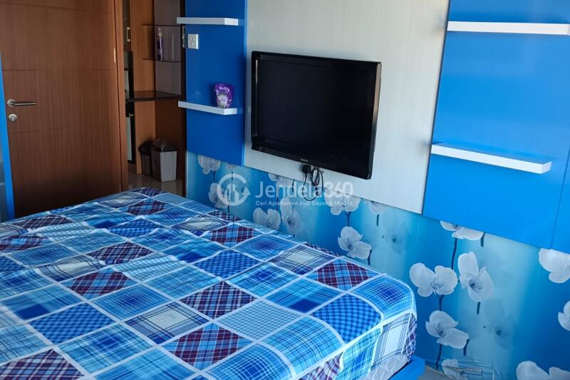 Bedroom Restful 1BR Apartment Low Floor with  View at Bandara City Apartment