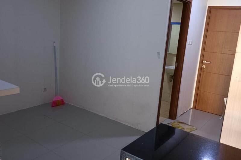 Living Room Restful 1BR Apartment Low Floor with  View at Bandara City Apartment