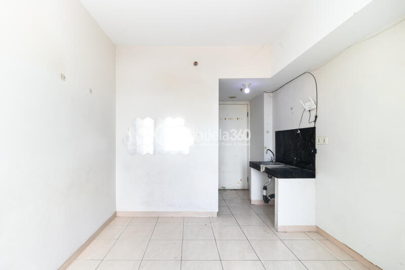 Bedroom Affordable Studio Apartment at The Springlake Summarecon Low Floor