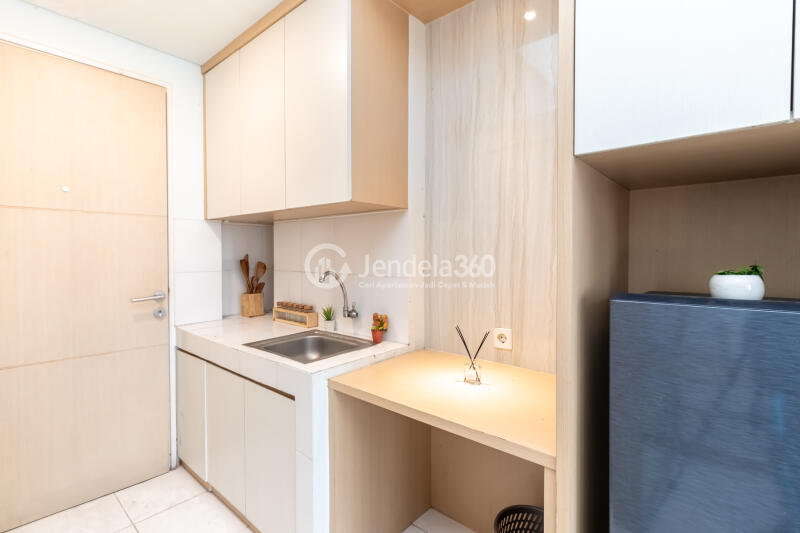 Kitchen Studio Kota Ayodhya Apartment at High Floor