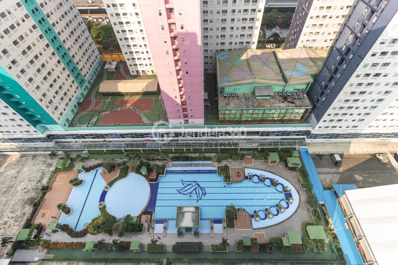 Balcony Low Floor 2BR Apartment with  View at Green Pramuka City Apartment