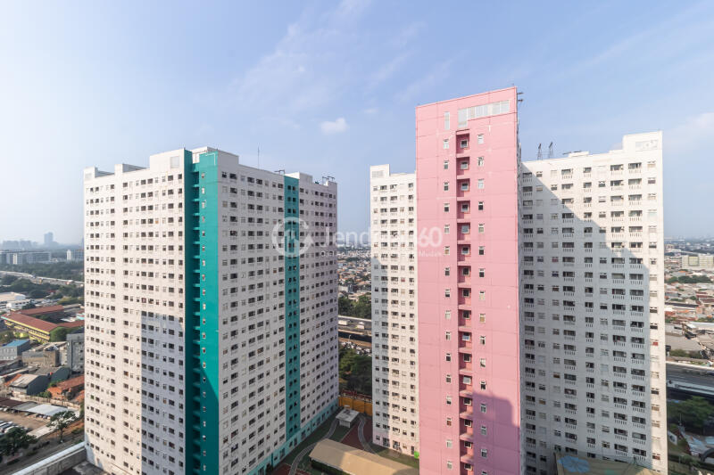 Balcony Low Floor 2BR Apartment with  View at Green Pramuka City Apartment