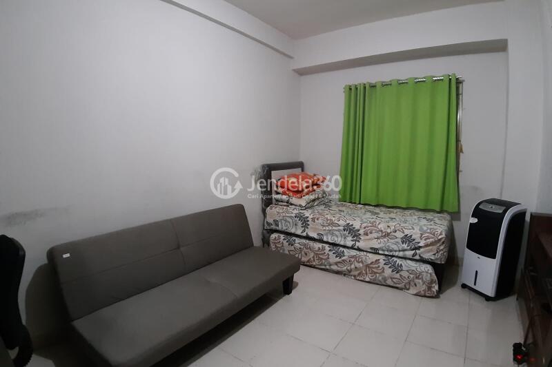 Bedroom Studio Pinewood Jatinangor Apartment at Low Floor