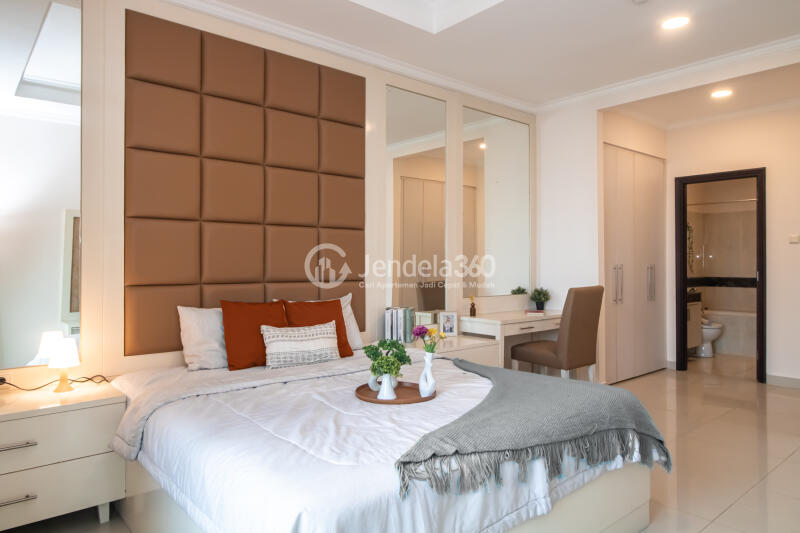 Bedroom 1 Peaceful 2BR Apartment at Belleza Apartment Tower Albergo
