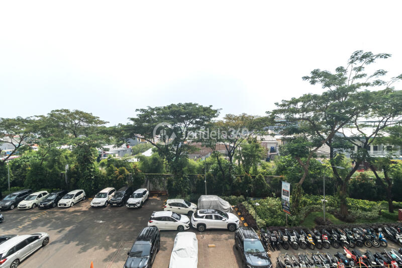 Balcony Low Floor 2BR Apartment with  View at The Springlake Summarecon