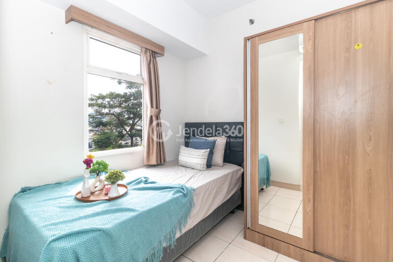 Bedroom 2 Low Floor 2BR Apartment with  View at The Springlake Summarecon