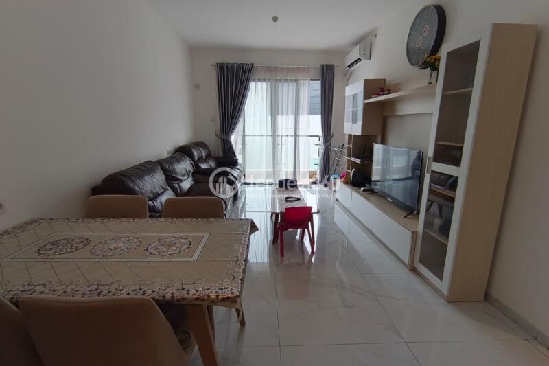 Living Room Lovely 3BR Apartment Low Floor with  View at Sky House BSD Apartment