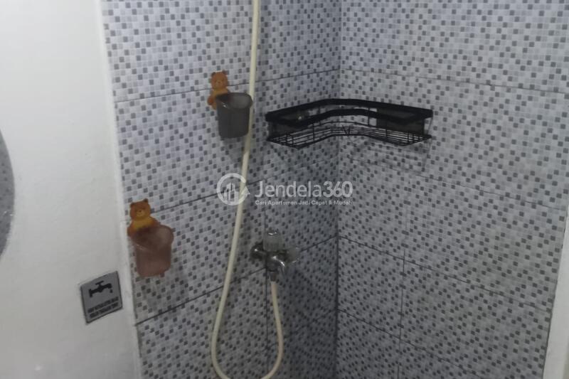 Bathroom Low Floor Studio Apartment with  View at Aeropolis Residence 3