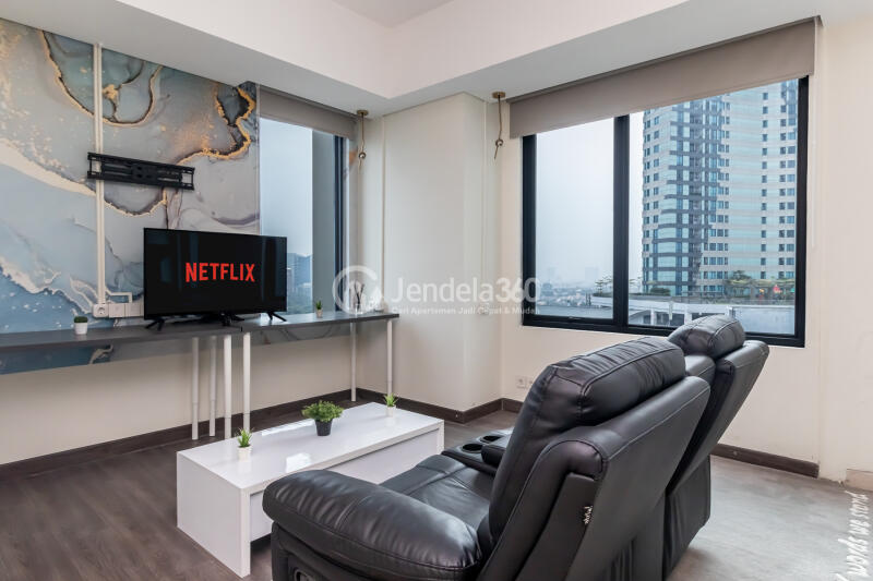 Bedroom Modern 1BR Apartment at Southgate Residence Middle Floor