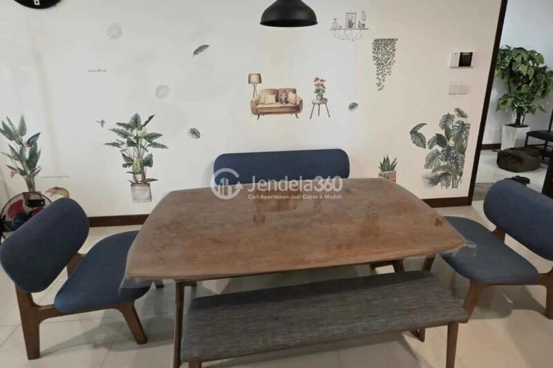 Dining Room Spacious 3BR Apartment at AKR Gallery West Residence High Floor