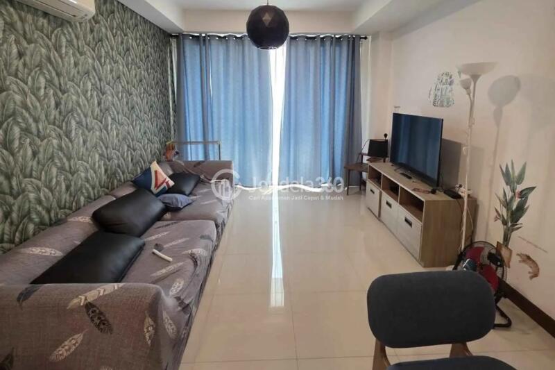 Living Room Spacious 3BR Apartment at AKR Gallery West Residence High Floor