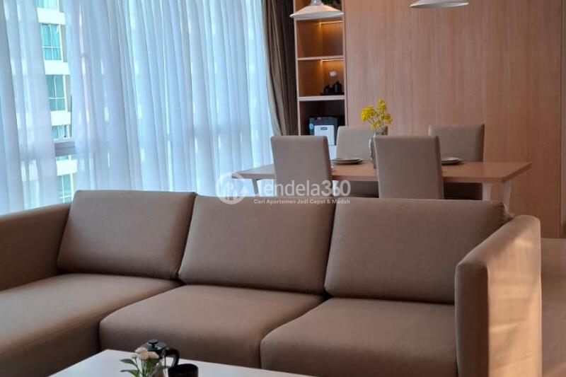 Living Room Cozy 3BR Apartment Middle Floor with City View at Setiabudi Sky Garden
