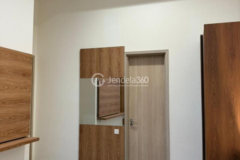Bedroom 2 2BR Hillcrest House Apartment at High Floor