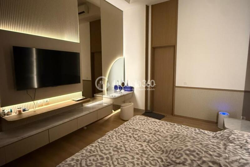 Bedroom 1 Stunning 3BR Apartment at Hillcrest House Apartment High Floor