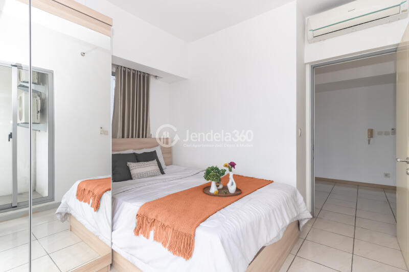 Bedroom Middle Floor 1BR Apartment with City View at M Town Residence Serpong