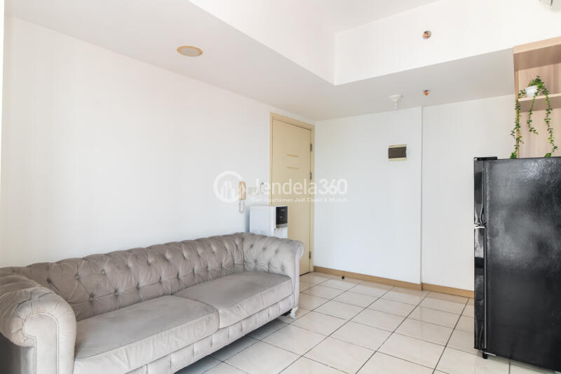 Living Room Middle Floor 1BR Apartment with City View at M Town Residence Serpong