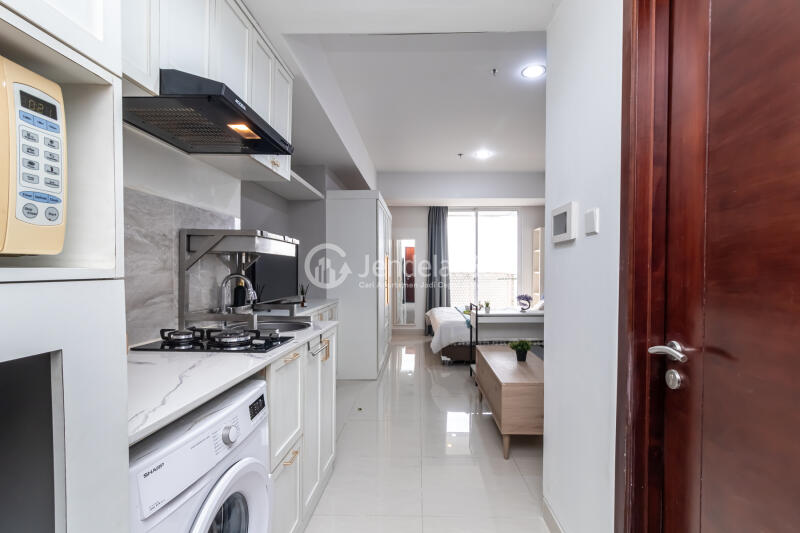 Kitchen Restful Studio Apartment at The Crest West Vista Puri Tower The Crest