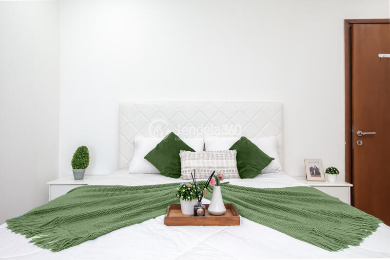 Bedroom 1 High Floor 2BR Apartment with City View at Sahid Sudirman Residence