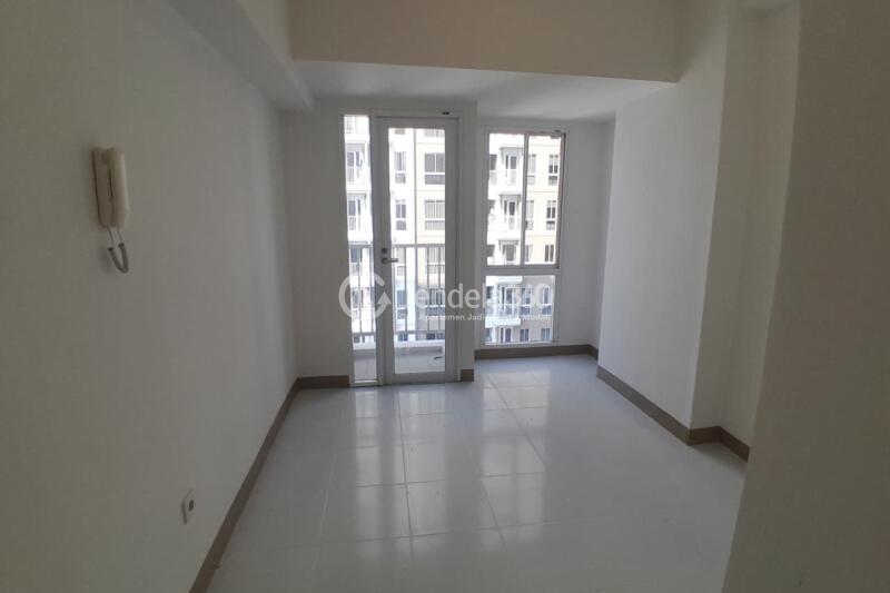 Bedroom Well Located Studio Apartment High Floor with City View at Tokyo Riverside Apartment