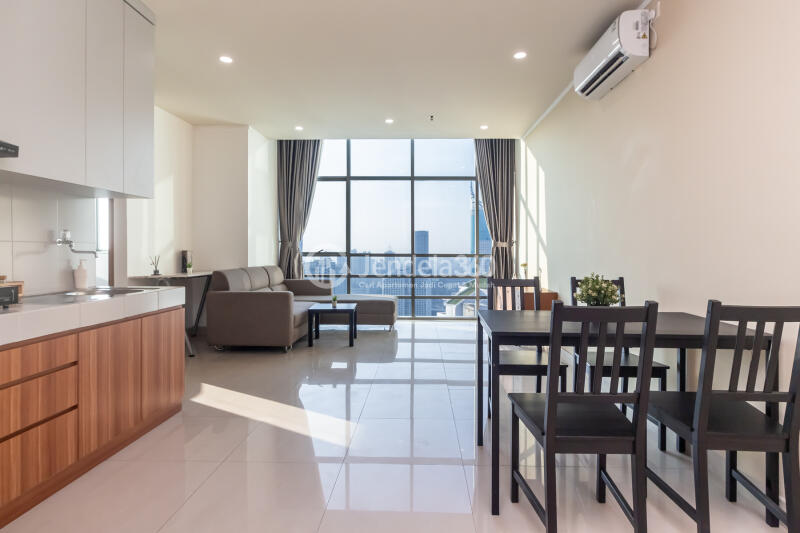 Dining Room 2BR Apartment with City View at Sahid Sudirman Residence