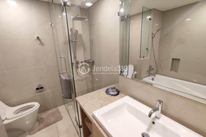 Bathroom 2 Homey 2BR Apartment at Setiabudi Sky Garden Tower Sky