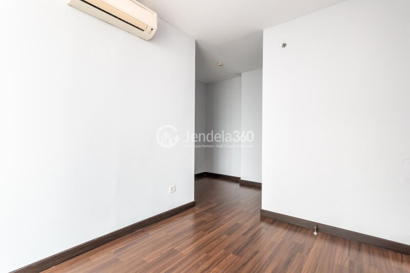 Bedroom 2 Cozy 2BR Apartment Low Floor with - View at Satu8 Residences