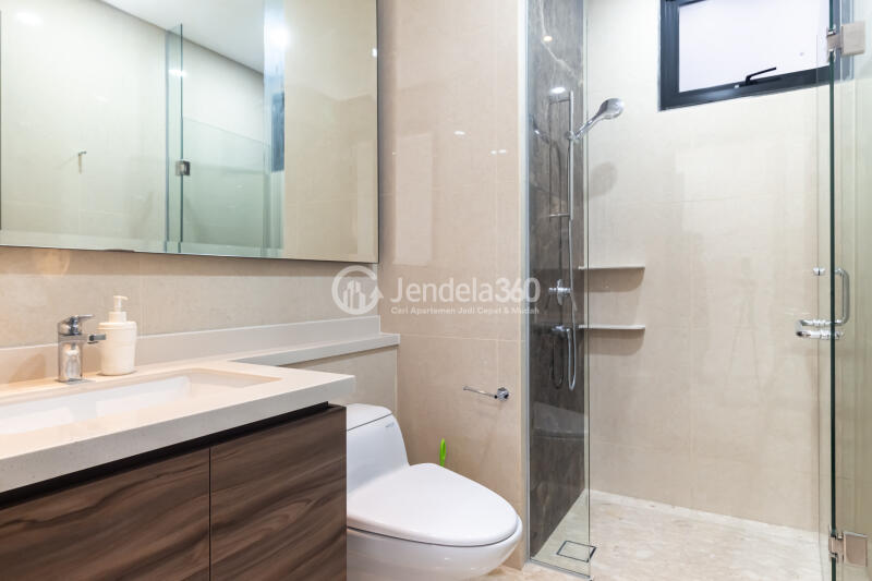 Bathroom Low Floor 2BR Apartment with  View at Condominium Marigold Navapark Apartment