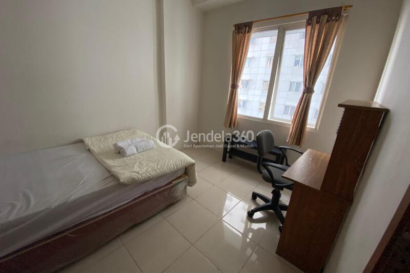 Bedroom 2 Low Floor 2BR Apartment with  View at Pinewood Jatinangor Apartment