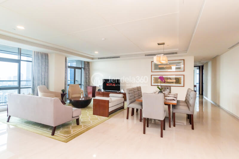 Living Room 3BR Apartment with City View at Shangri-La Residence