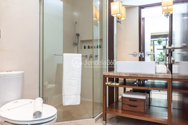 Bedroom 2 2BR Apartment with City View at Shangri-La Residence