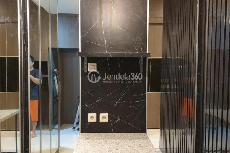 Bedroom Studio Apartment with City View at Green Sedayu Apartment