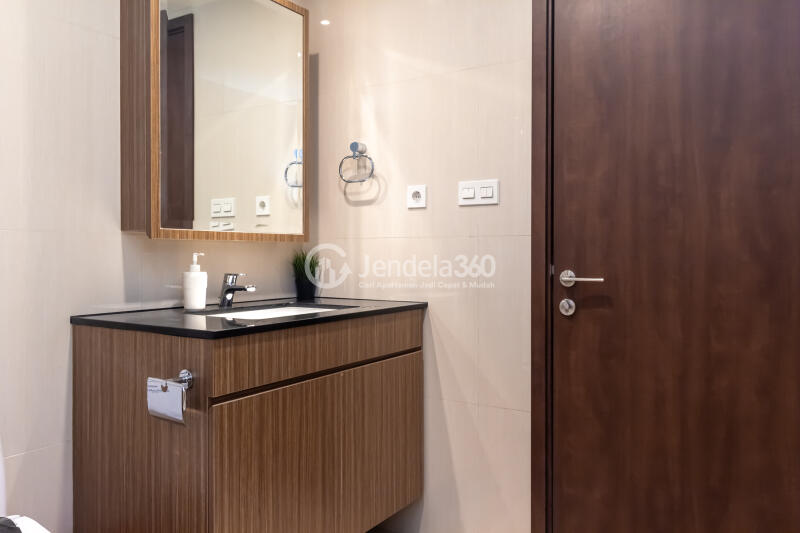 Bathroom High Floor 2BR Apartment with  View at Branz Mega Kuningan Apartment