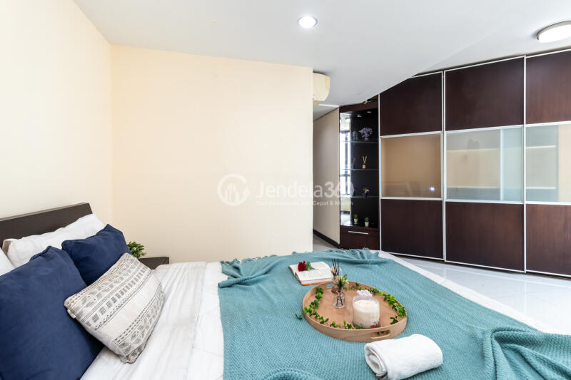 Bedroom 1 Good Deal 2BR Apartment at Taman Rasuna Apartment Tower Tower 17