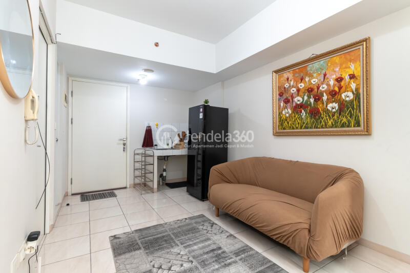 Living Room 3BR The Springlake Summarecon Apartment at Tower Caldesia