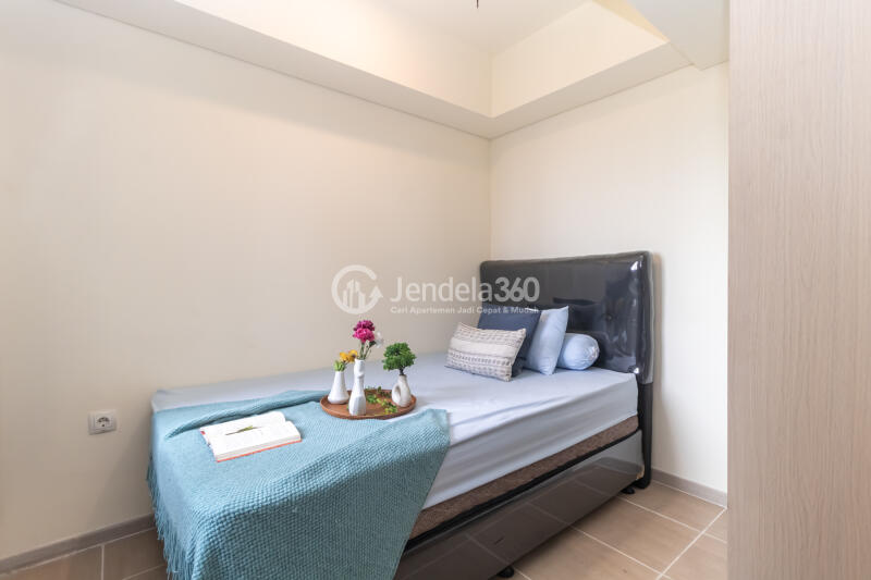 Bedroom 3 Strategic Location 3BR Apartment at Meikarta Apartment Low Floor