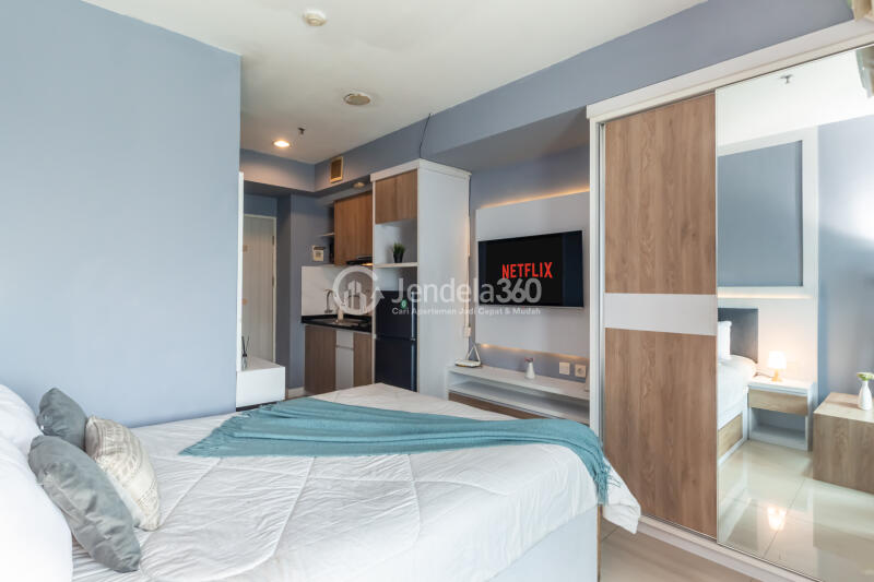 Bedroom Studio Grand Kamala Lagoon Apartment at Low Floor