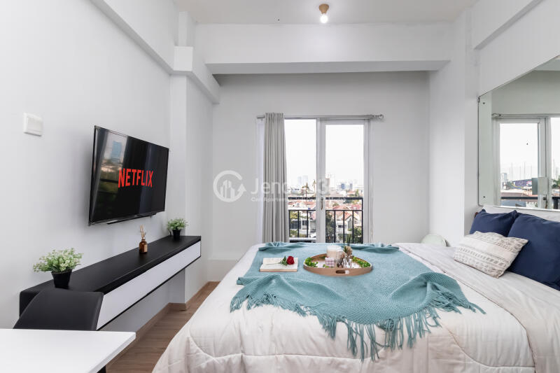 Bedroom Puri Park View Apartment Studio Fully Furnished