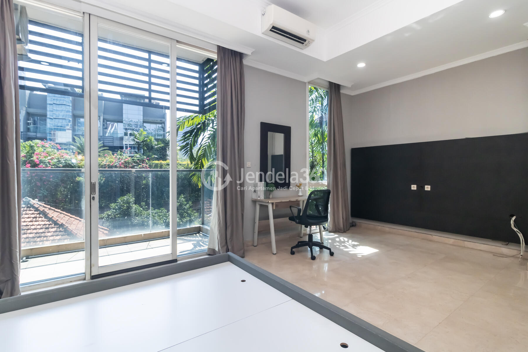 apartment photo