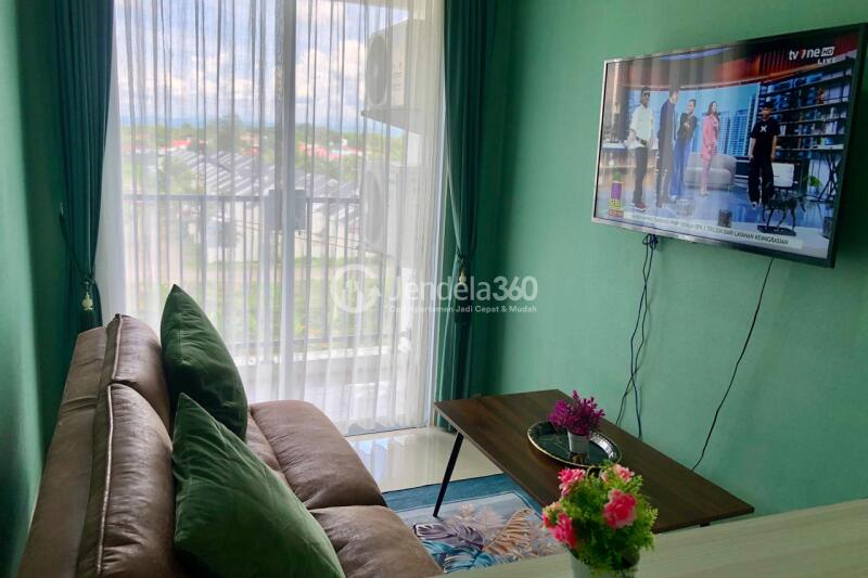 Living Room Low Floor 1BR Apartment with  View at Tamansari Skylounge Makassar Apartment