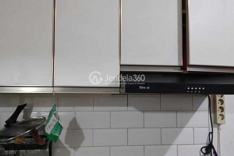 Kitchen 1BR Apartment with  View at Baileys City Apartment