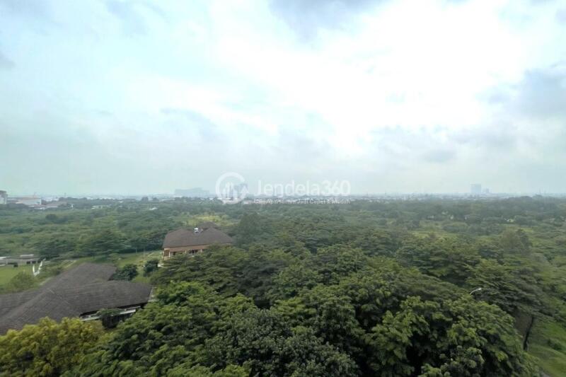 Balcony Low Floor Studio Apartment with  View at Kawana Golf Residence