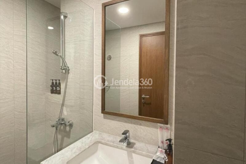 Bathroom Low Floor Studio Apartment with  View at Kawana Golf Residence