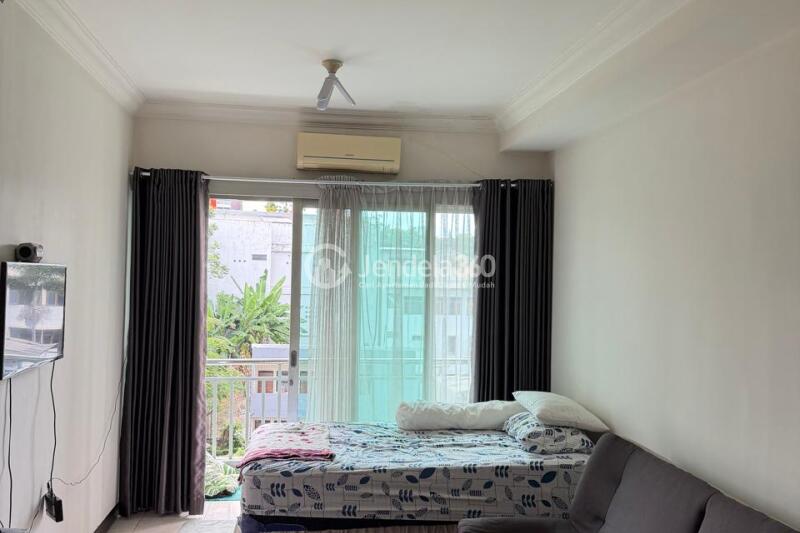 Bedroom Elegant Studio Apartment Low Floor with  View at Galeri Ciumbuleuit Apartment