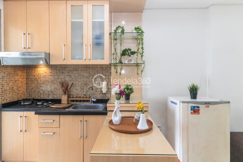 Kitchen Affordable 2BR Apartment at Green Lake Sunter Northern Park Residence Low Floor