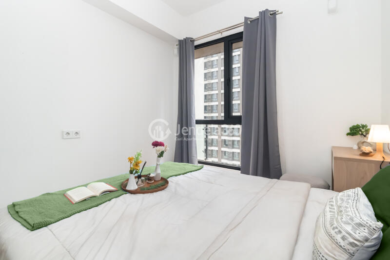 Bedroom 1 2BR Apartment with  View at Sky House Alam Sutera