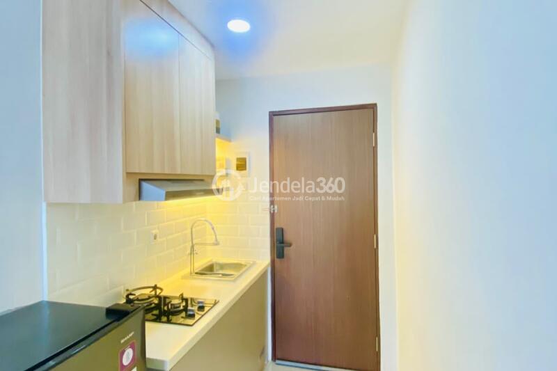 Kitchen 2BR Apartment with  View at Sudimara Forest Walk Apartment