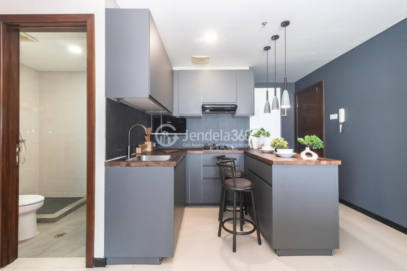 Kitchen 2BR Apartment with  View at Green Bay Pluit Apartment